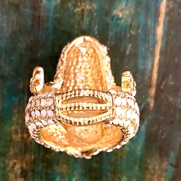 Rhinestone Frog Stretch Rings - Picture 7 of 8